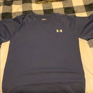 Under Armour tee